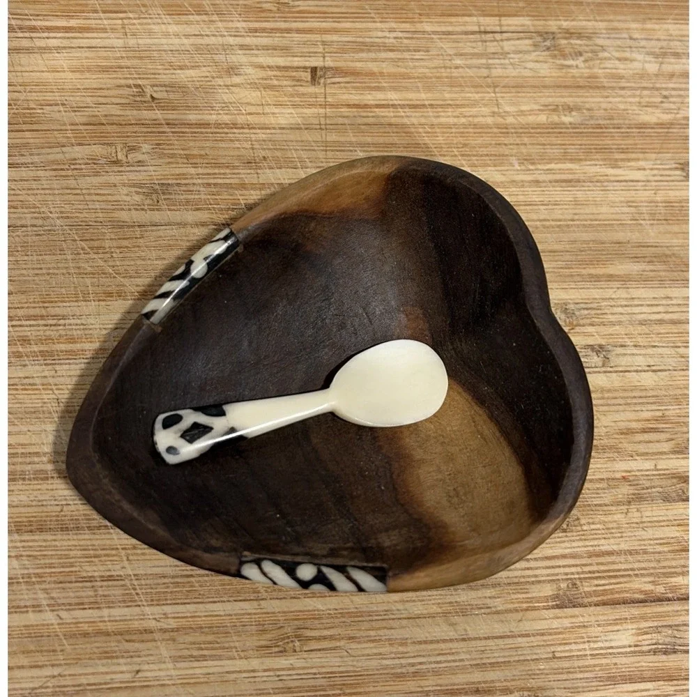 Kenyan hand-carved 4.25x3 Inches Rustic Olive Wood Bowl & Bone Spoon And Inlay